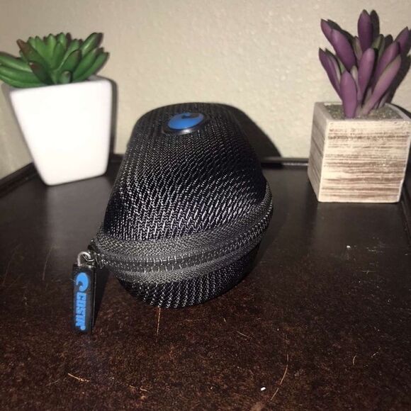 🎆 Costa Sunglasses Case - Picture 3 of 7